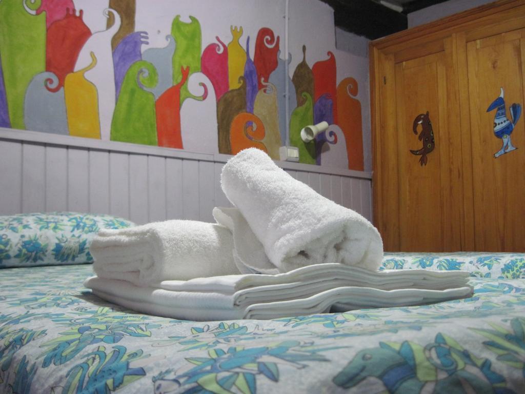 Libera Universita Di Alcatraz Guest House Morleschio Стая снимка